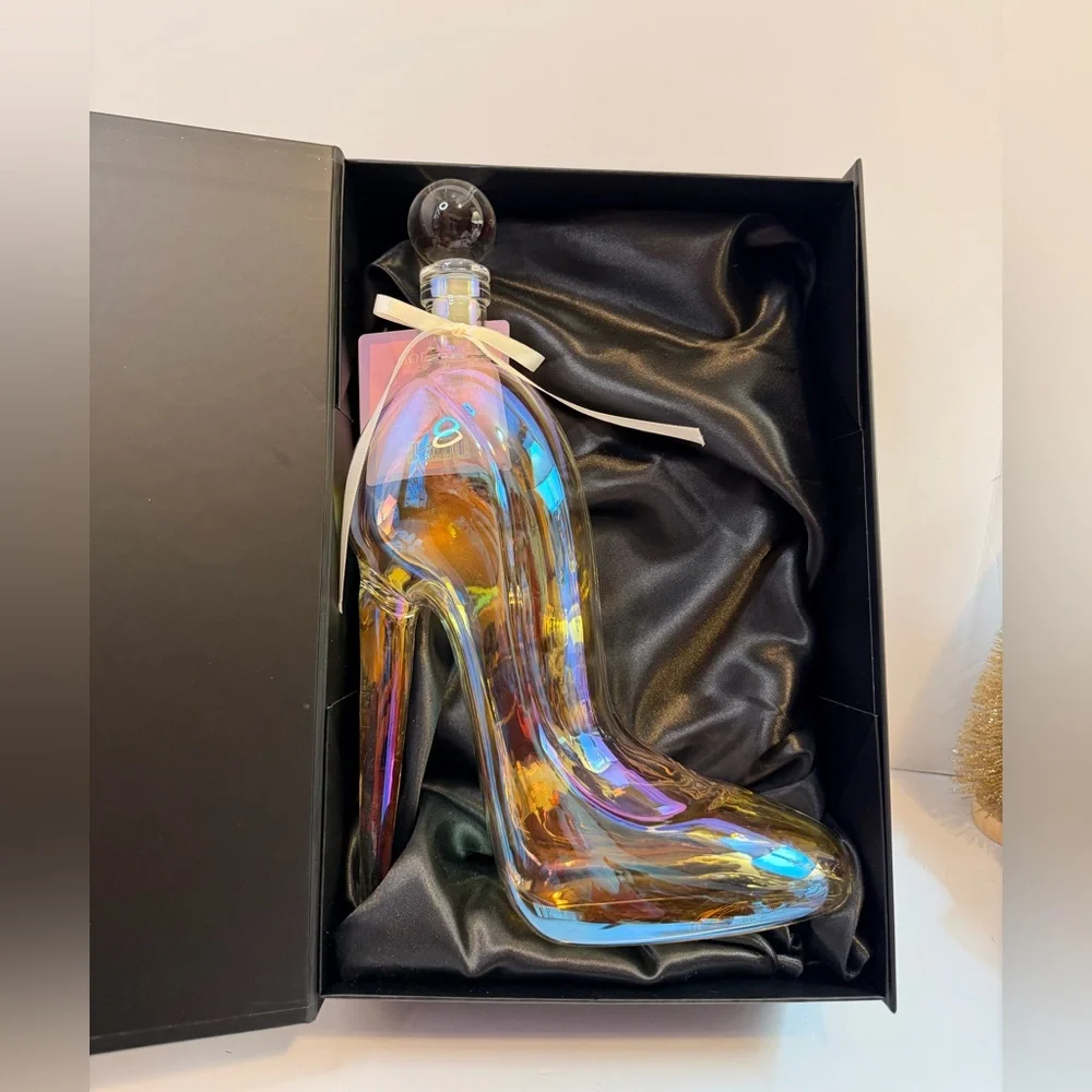 Godinger Crystal Luster High Heel Decanter